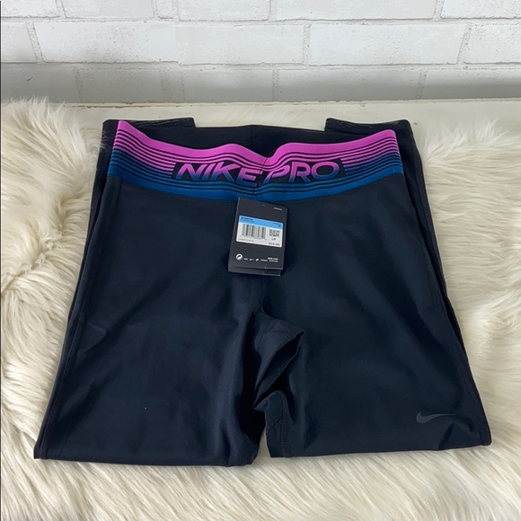 Nike High Waisted Pro Dri-Fit 7/8 Tight Leggings - Picture 8 of 12